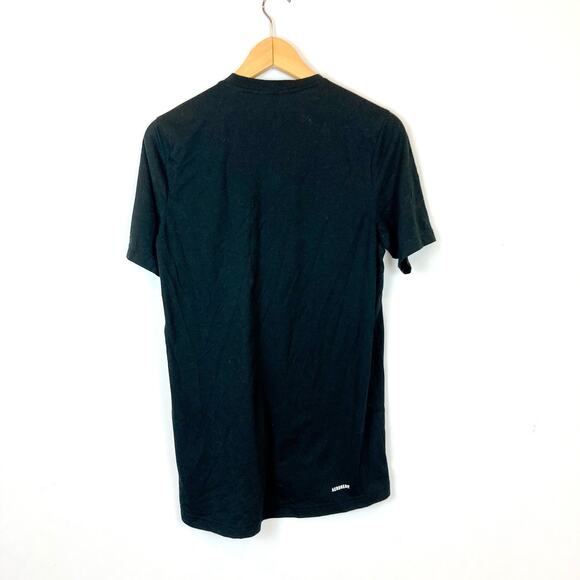 Adidas Small Black and Hot Pink Logo tee - Picture 2 of 6